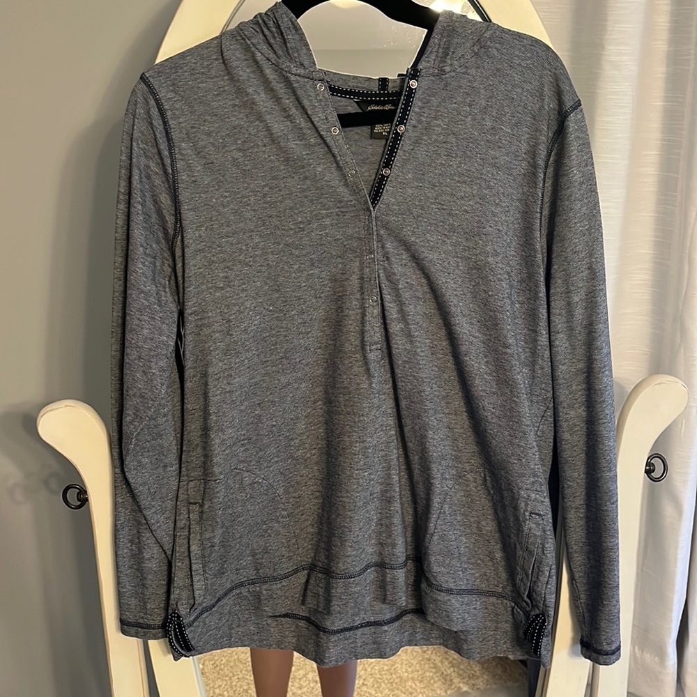 Eddie Bauer hooded long sleeve shirt